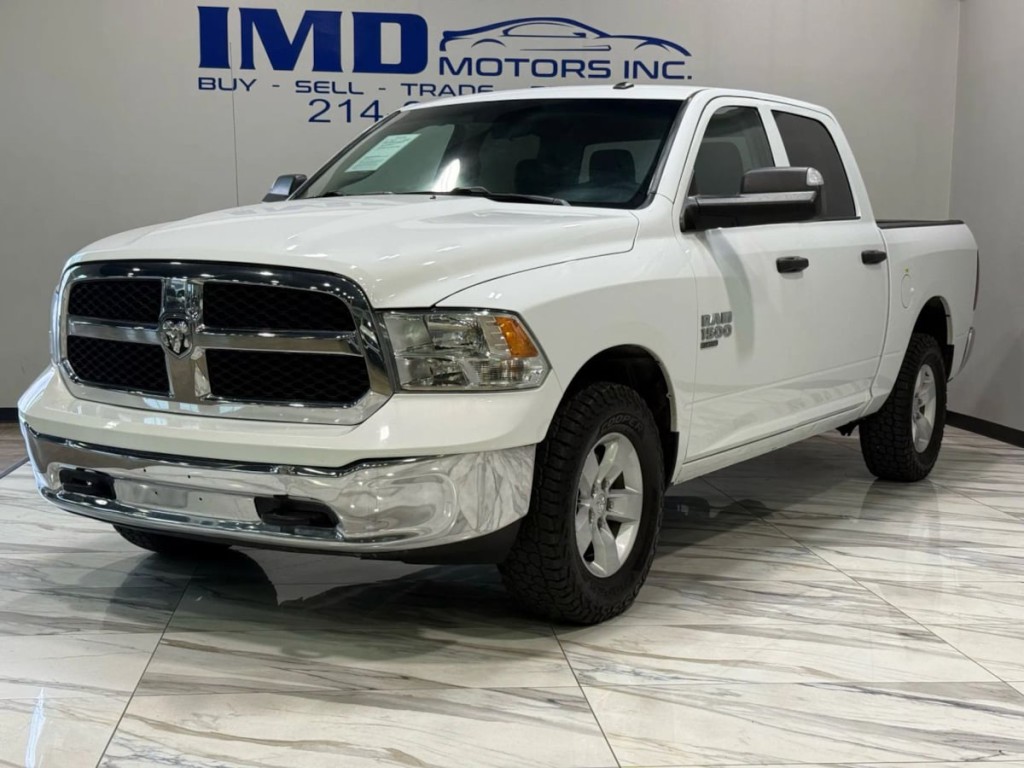 2022 RAM 1500 Image 2