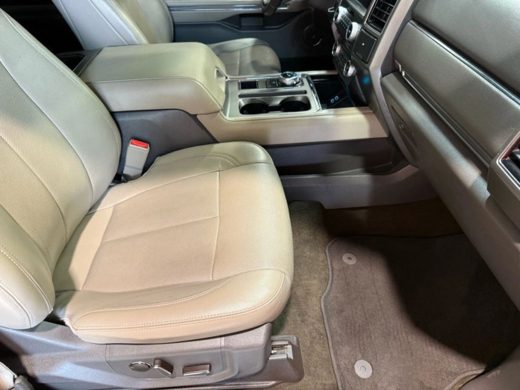 2018 Ford Expedition Image 26