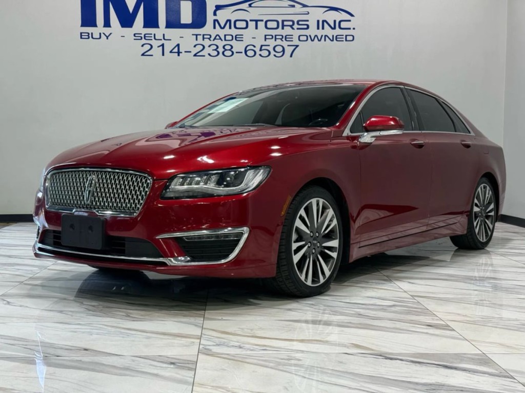 2018 Lincoln MKZ Image 2