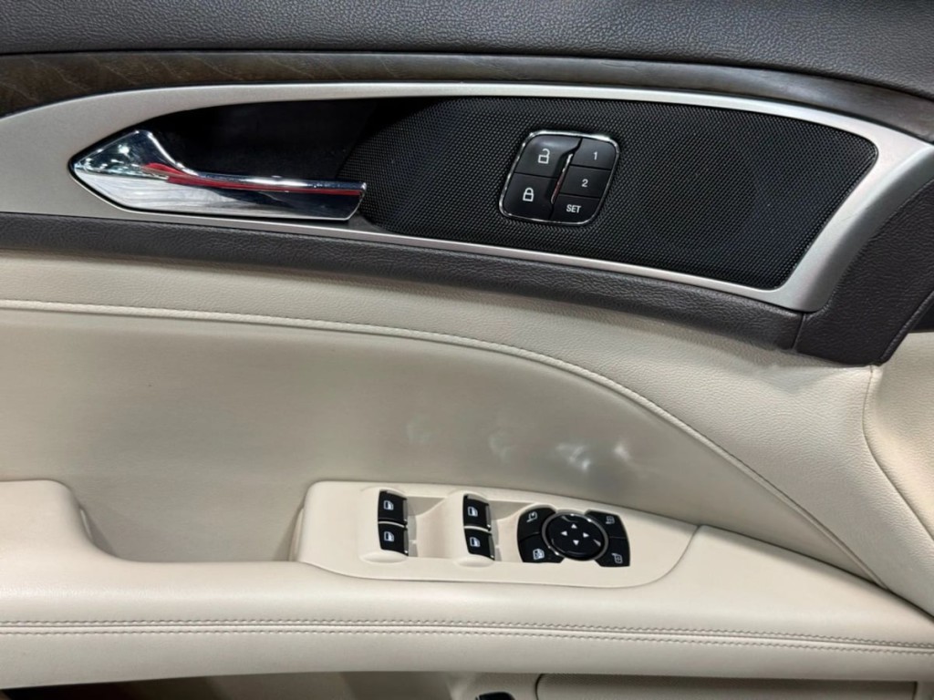 2018 Lincoln MKZ Image 21