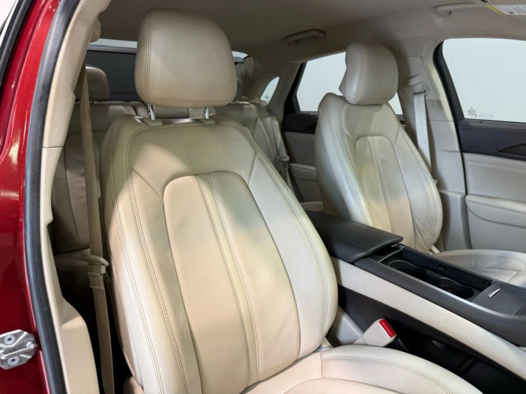 2018 Lincoln MKZ Image 26