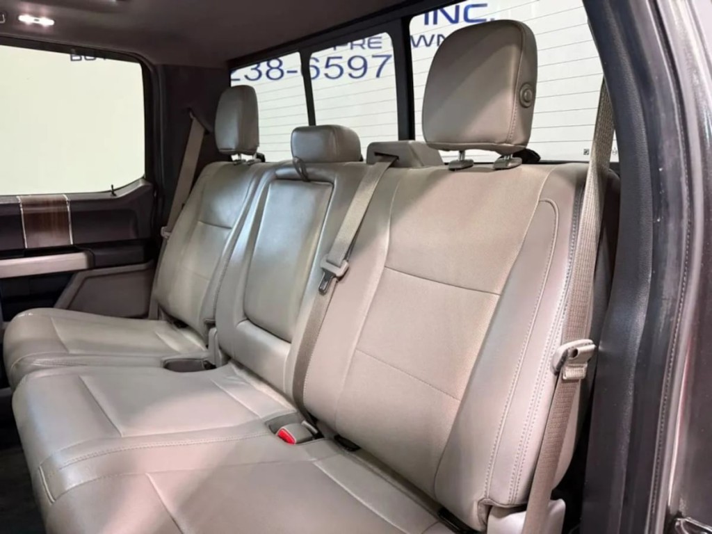 2015 Ford F-150 Image 24