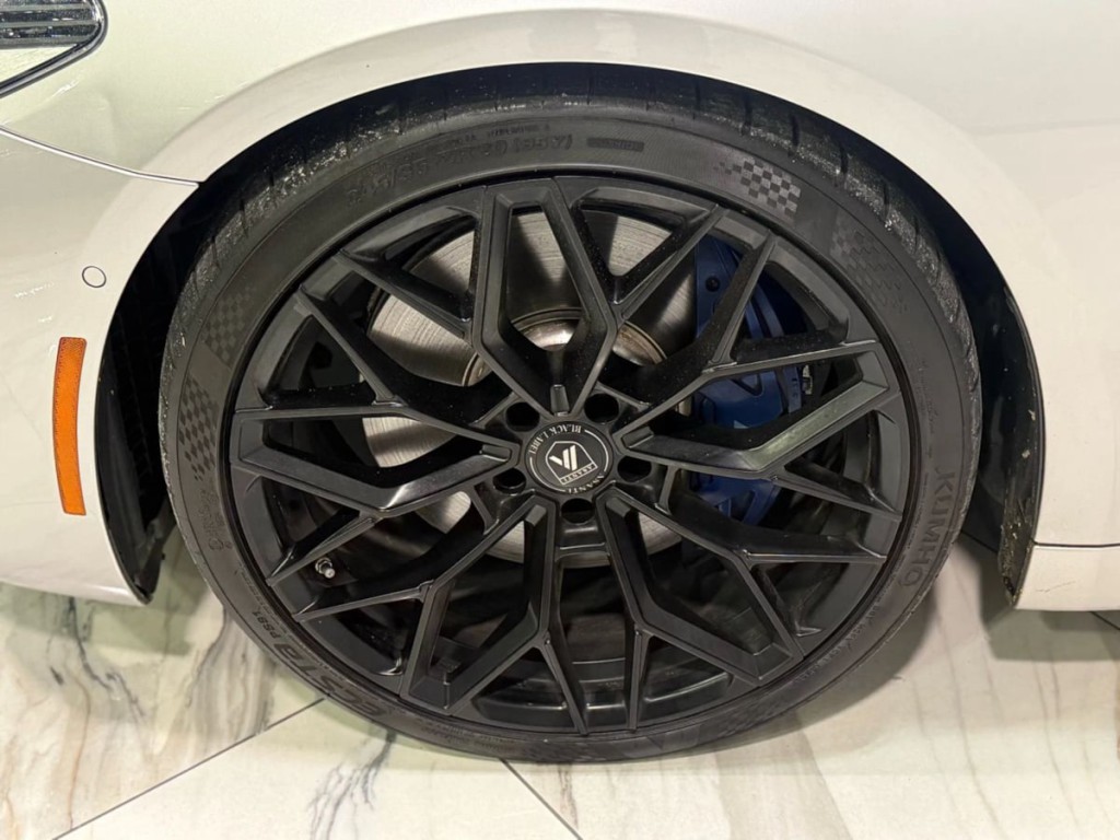 2020 BMW 5 Series Image 23