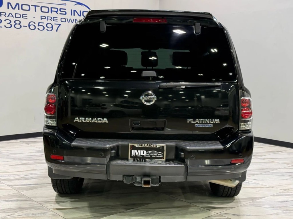 2015 Nissan Armada Image 6