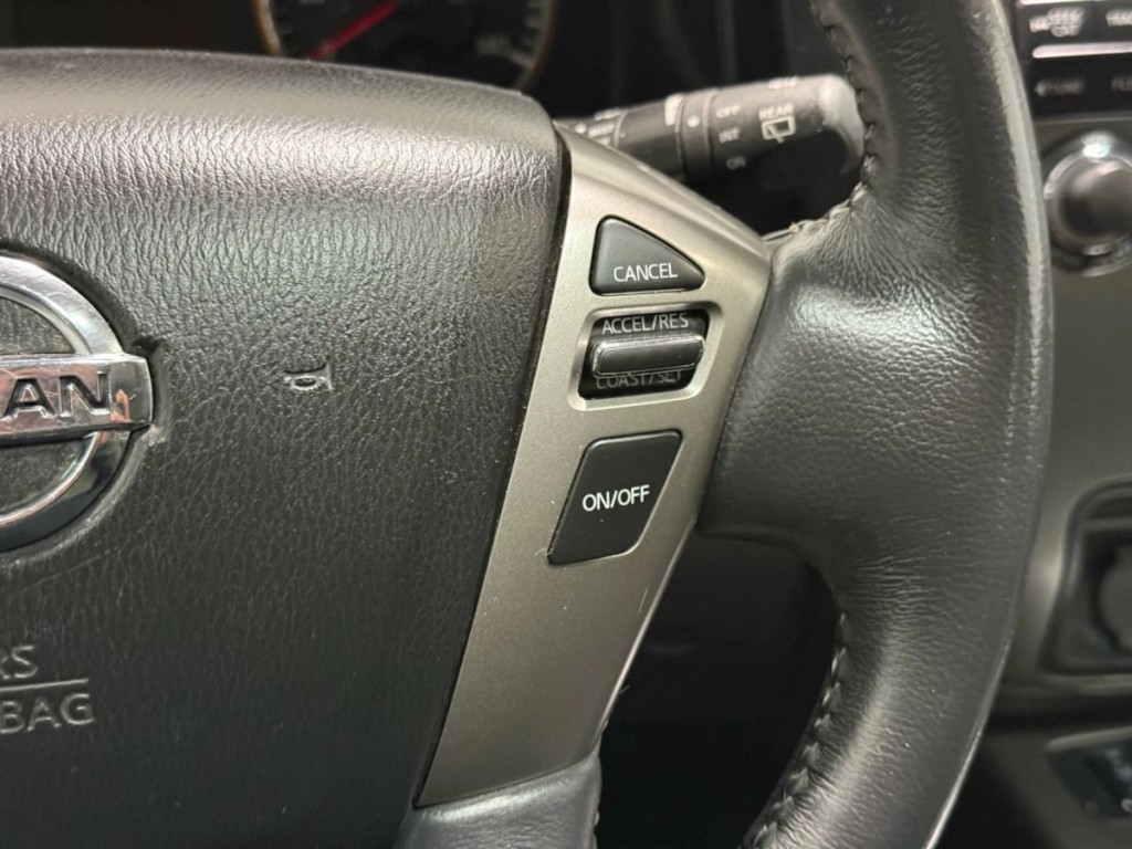 2015 Nissan Armada Image 9