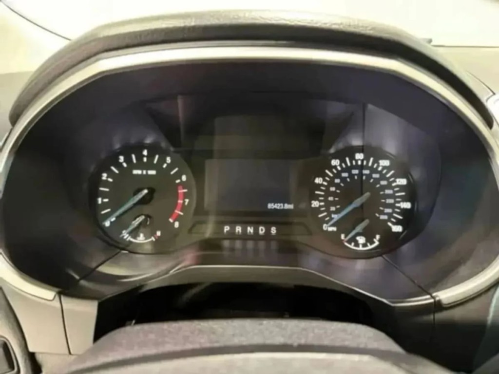 2019 Ford Edge Image 13