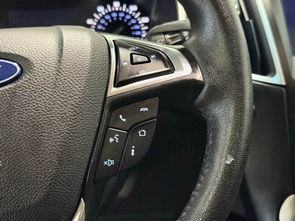 2019 Ford Edge Image 65