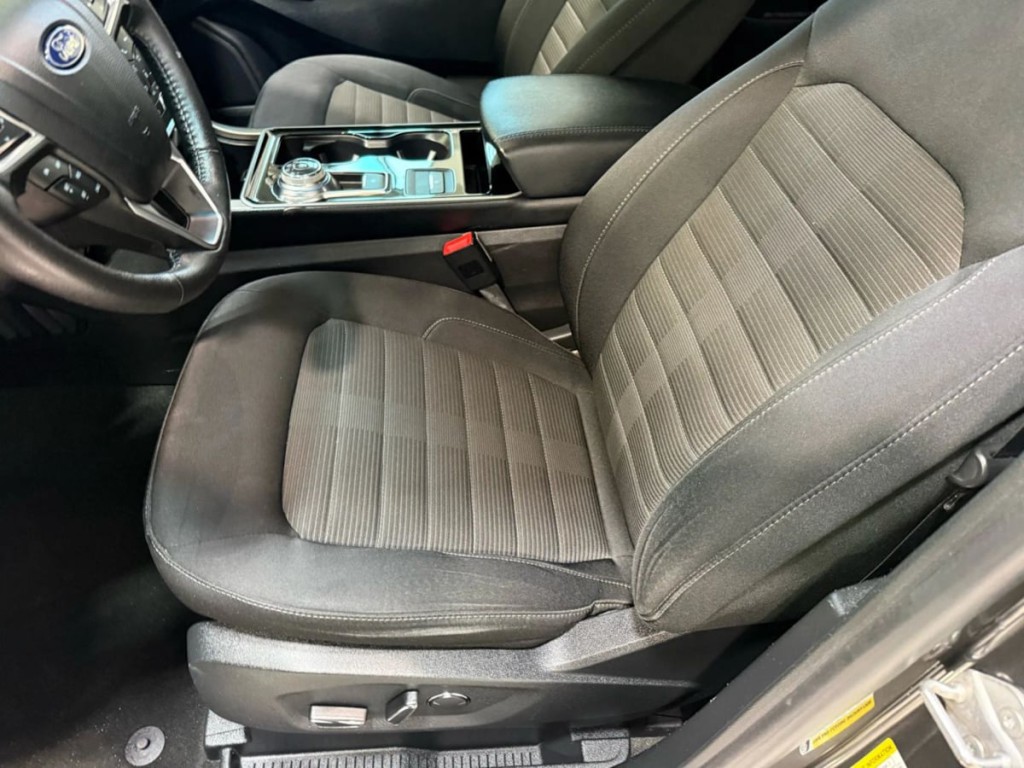2019 Ford Edge Image 74