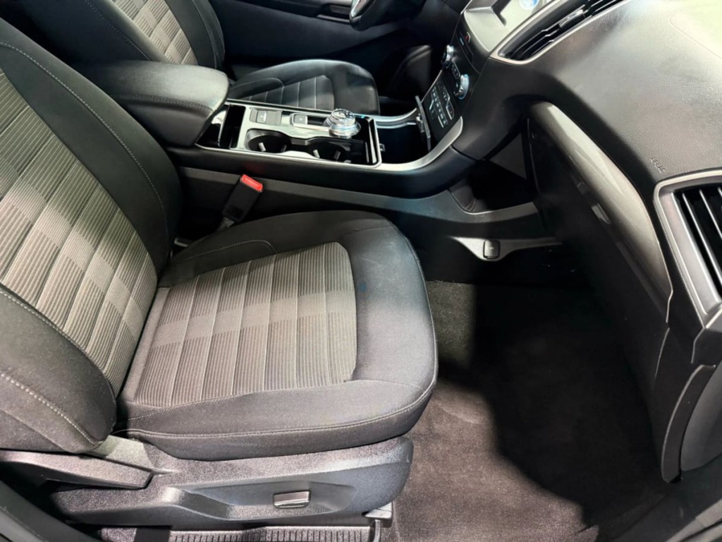 2019 Ford Edge Image 78