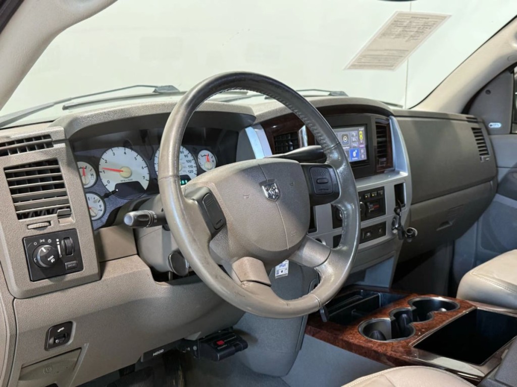 2008 Dodge Ram 1500 Image 12