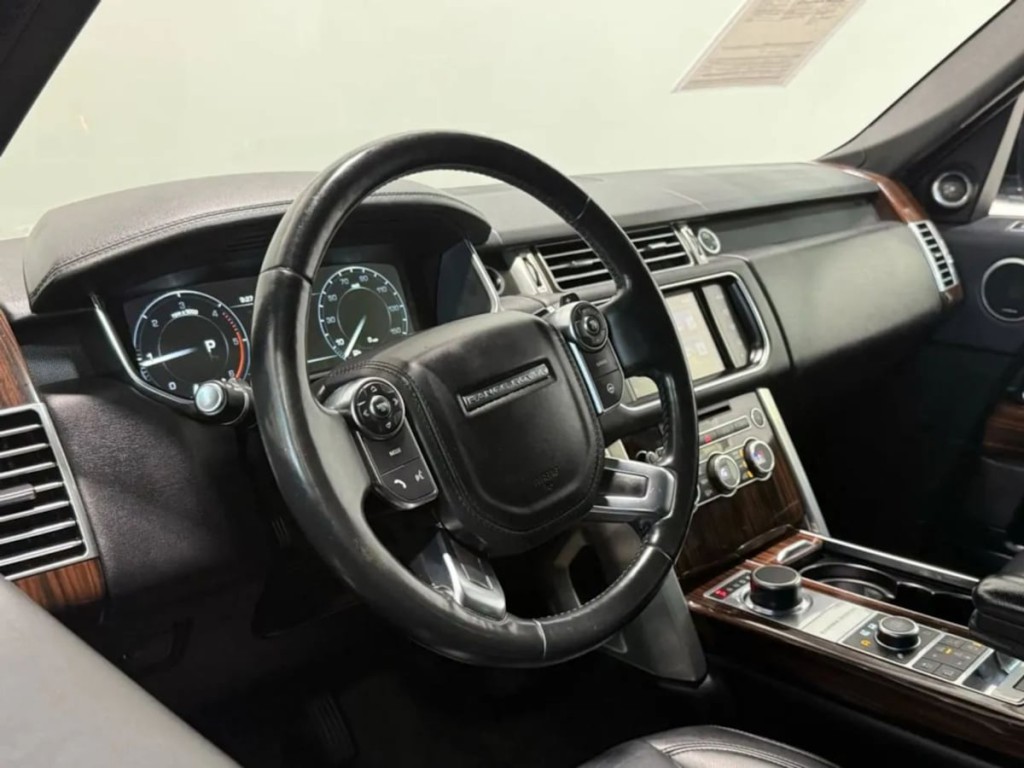 2016 Land Rover Range Rover Image 14