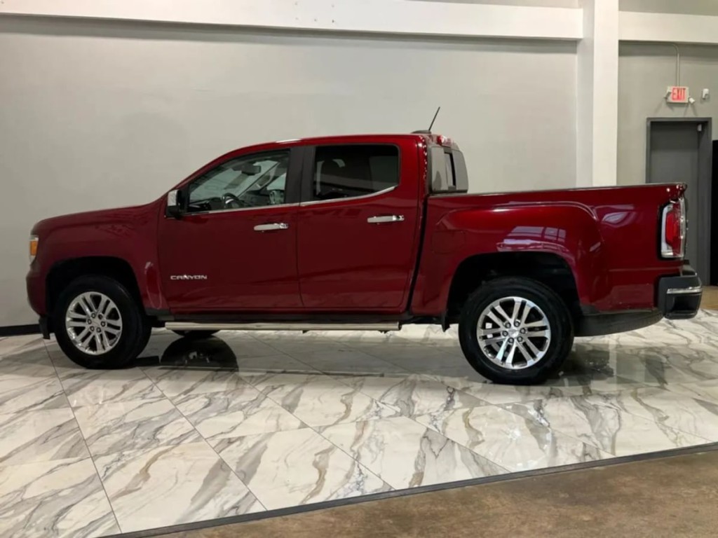 2017 GMC Canyon Image 9