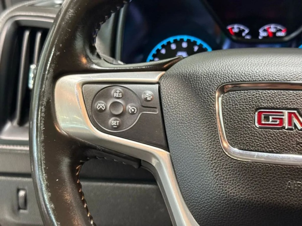 2017 GMC Canyon Image 14