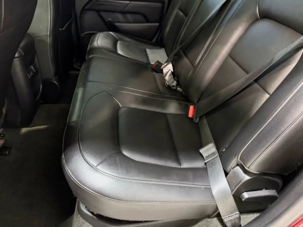 2017 GMC Canyon Image 23