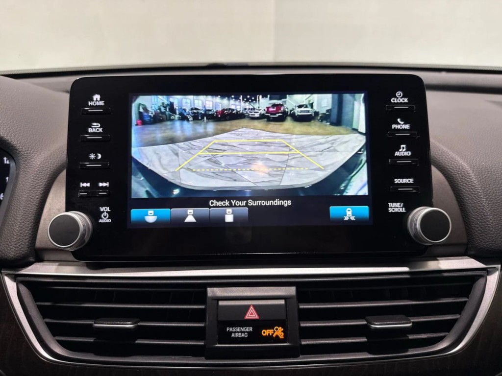 2019 Honda Accord Image 19