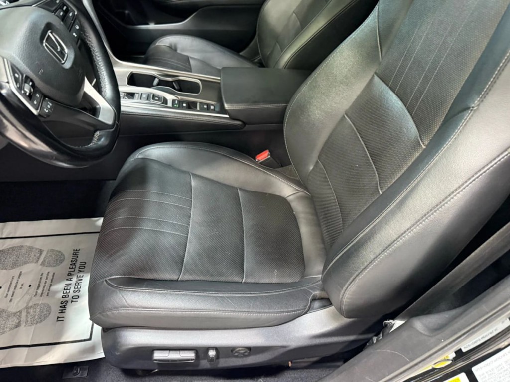 2019 Honda Accord Image 22