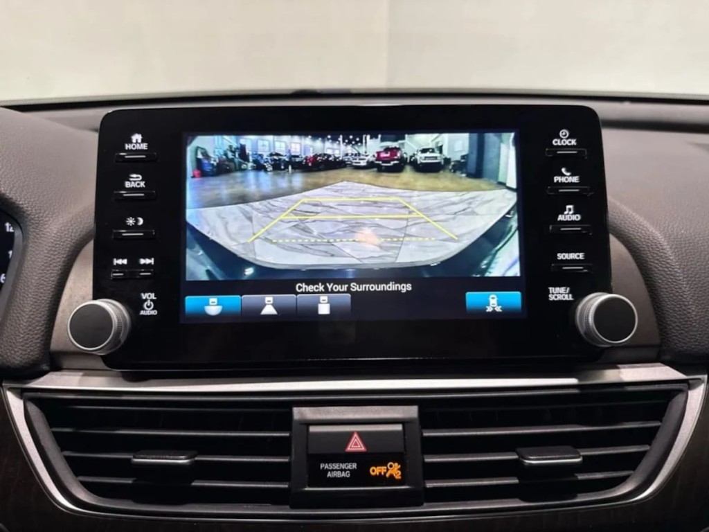 2019 Honda Accord Image 19