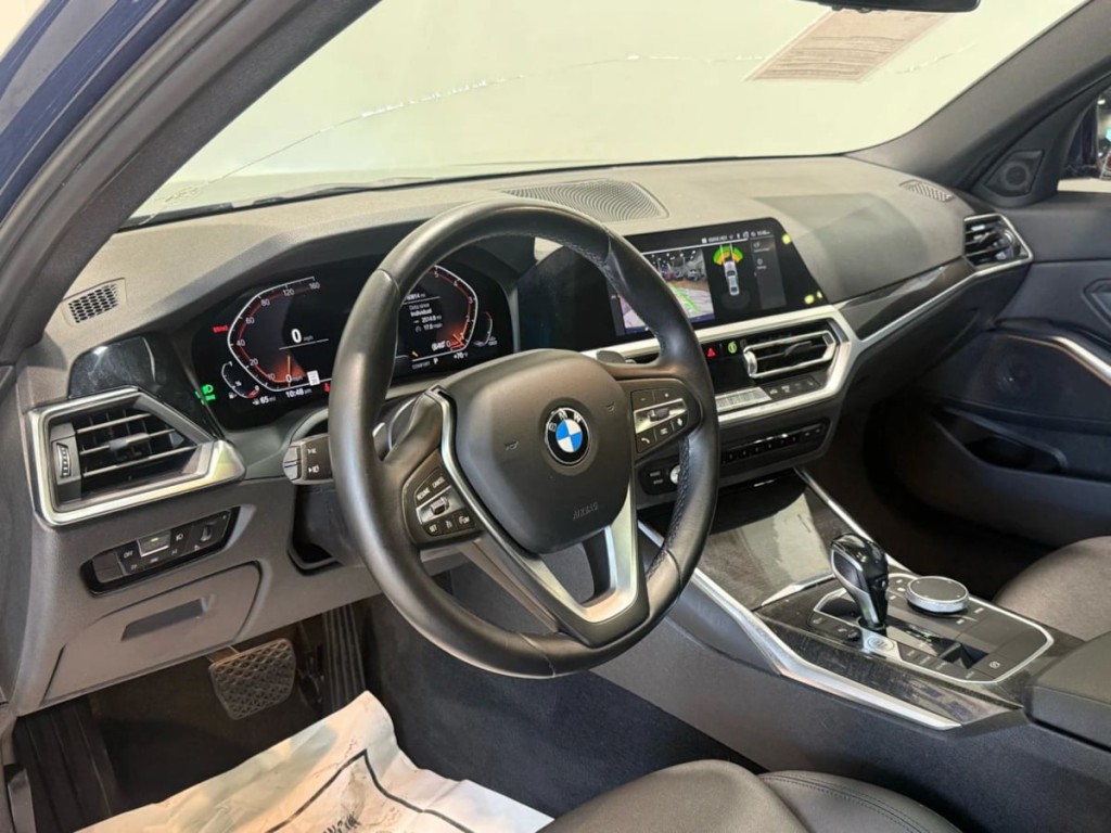 2021 BMW 3 Series Image 14