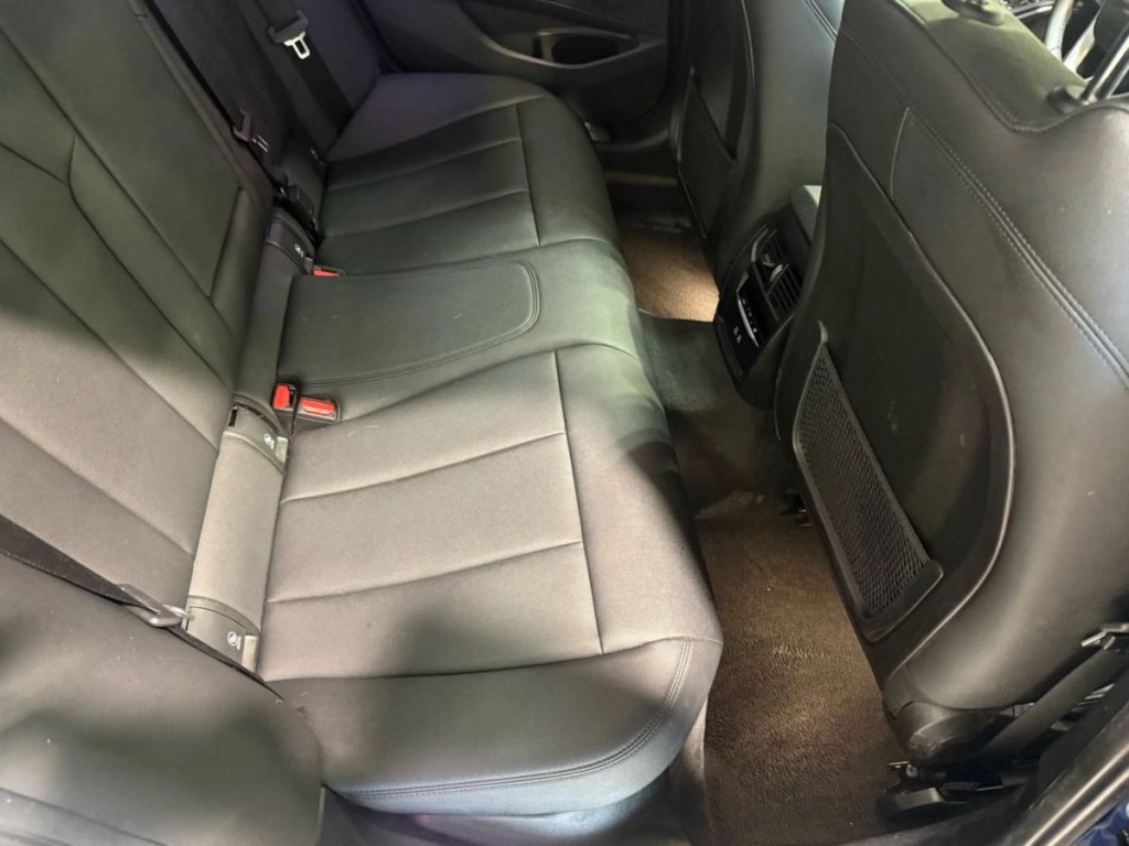 2021 BMW 3 Series Image 30