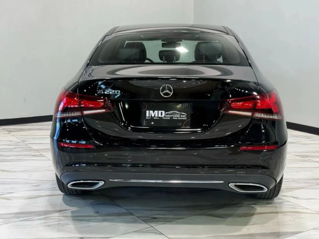 2022 Mercedes-Benz A 220 Image 7