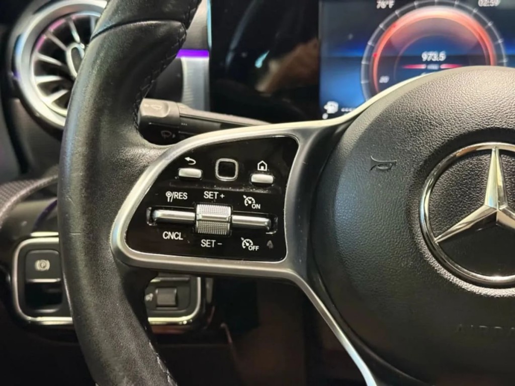 2022 Mercedes-Benz A 220 Image 15