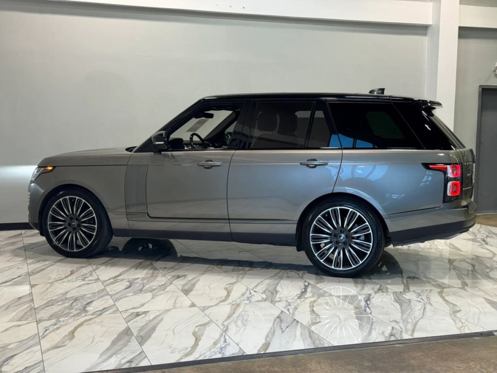 2020 Land Rover Range Rover Image 9