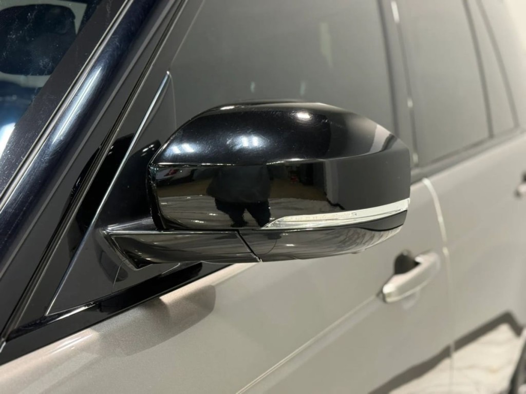 2020 Land Rover Range Rover Image 10