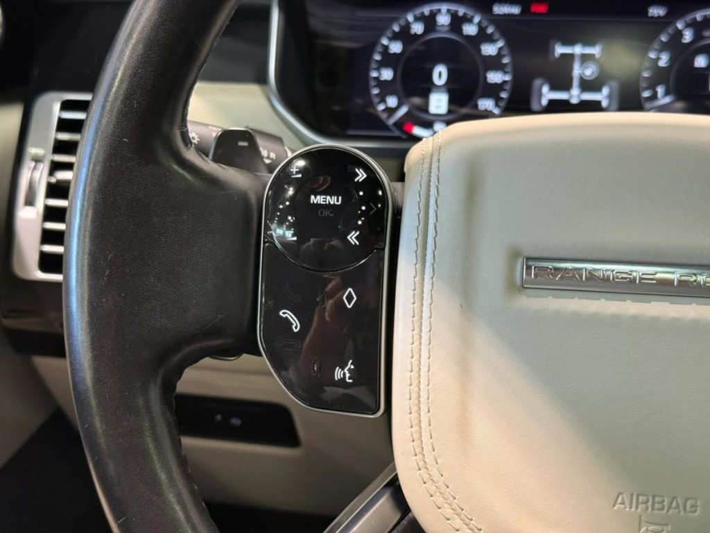 2020 Land Rover Range Rover Image 16
