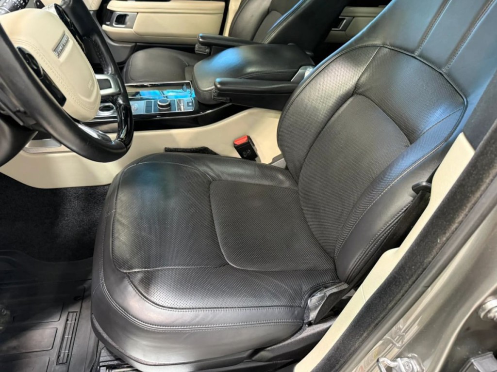 2020 Land Rover Range Rover Image 24