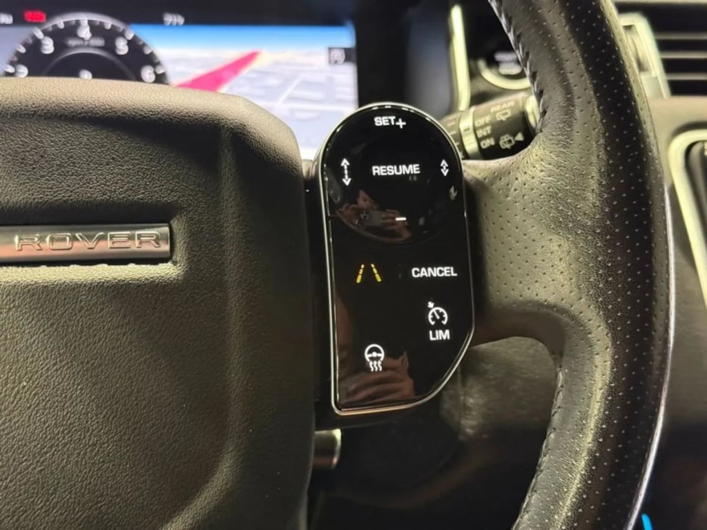 2018 Land Rover Range Rover Sport Image 17