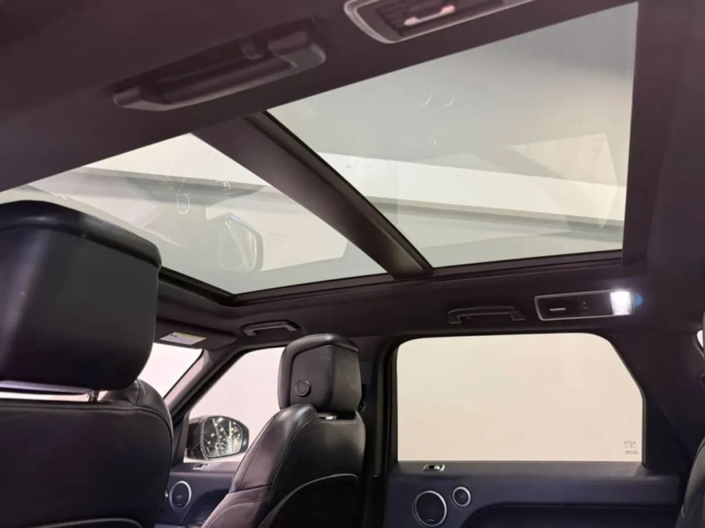 2018 Land Rover Range Rover Sport Image 30