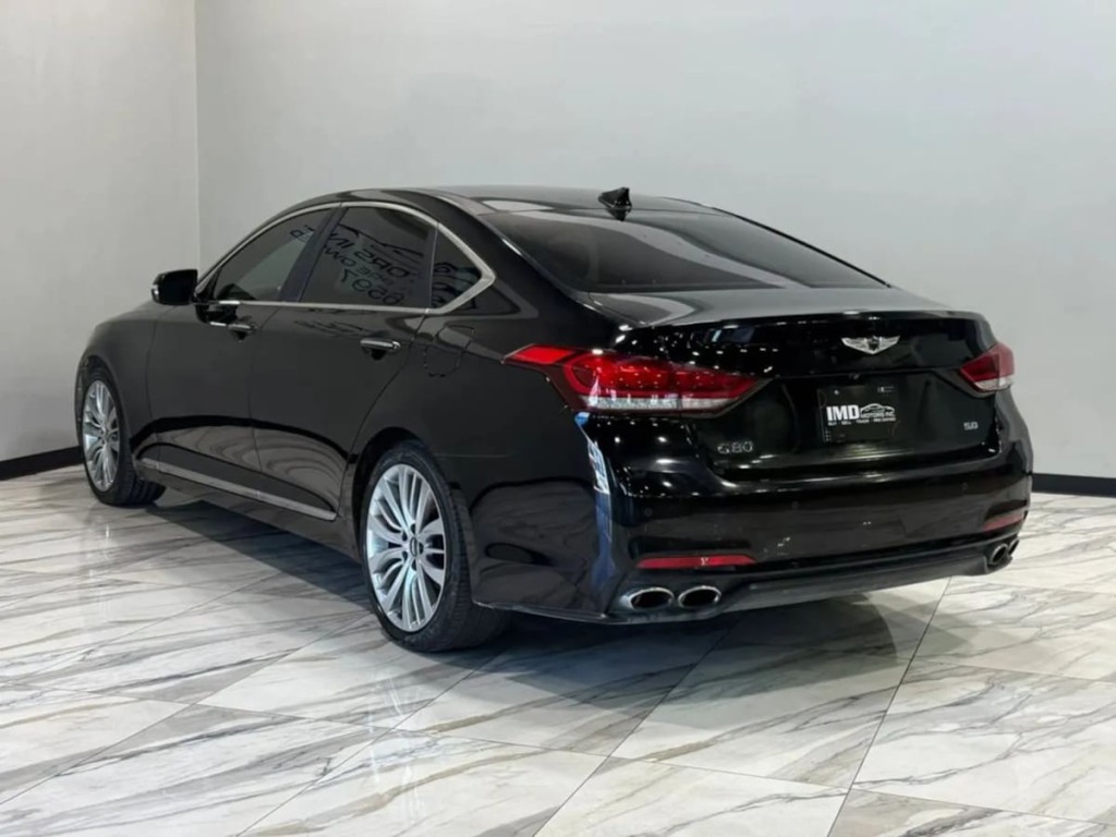 2017 Genesis G80 Image 8