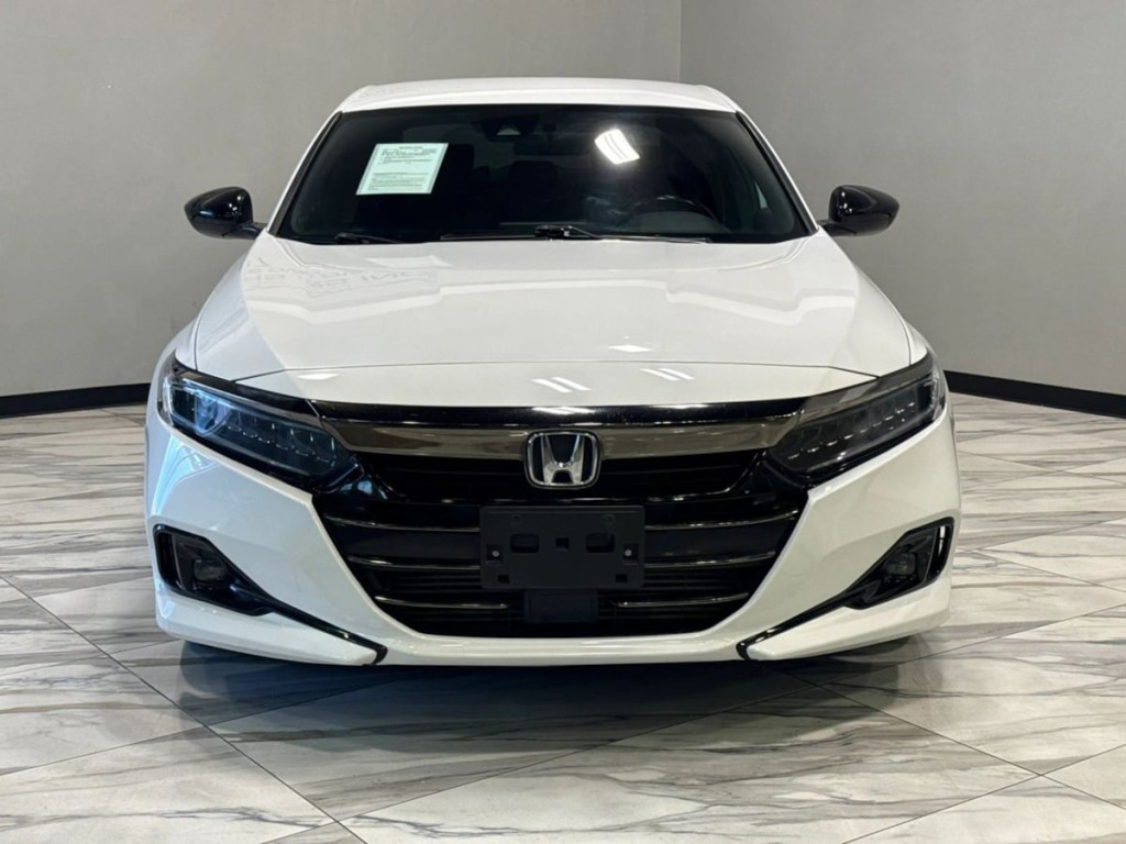 2022 Honda Accord Image 3