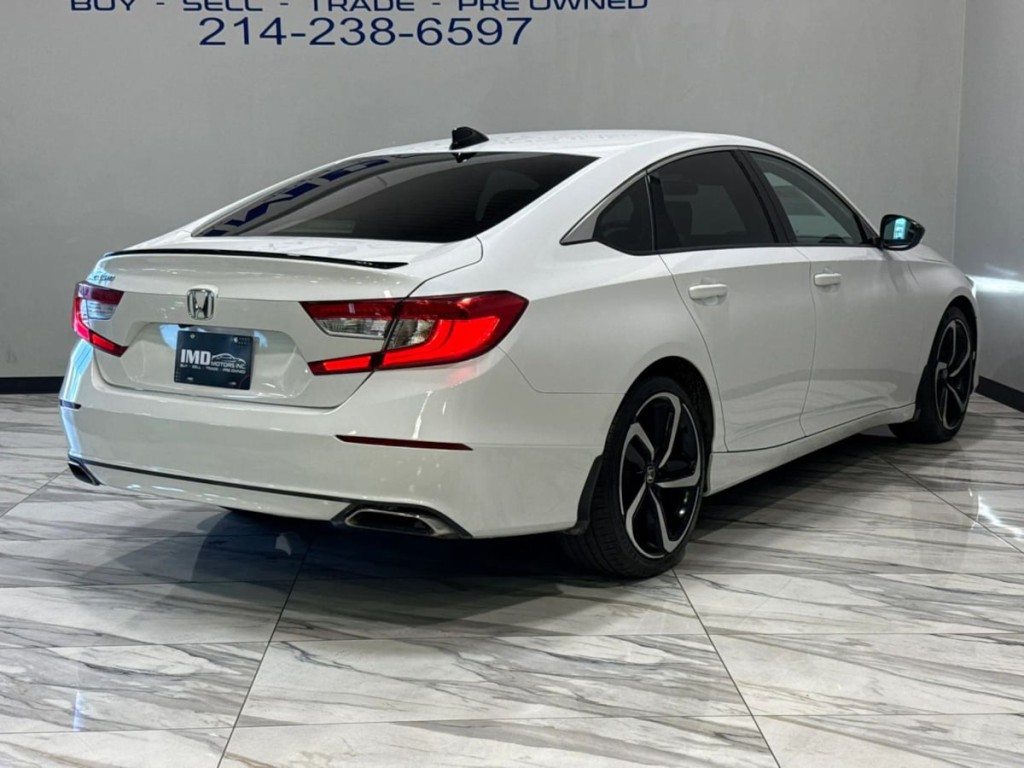 2022 Honda Accord Image 6