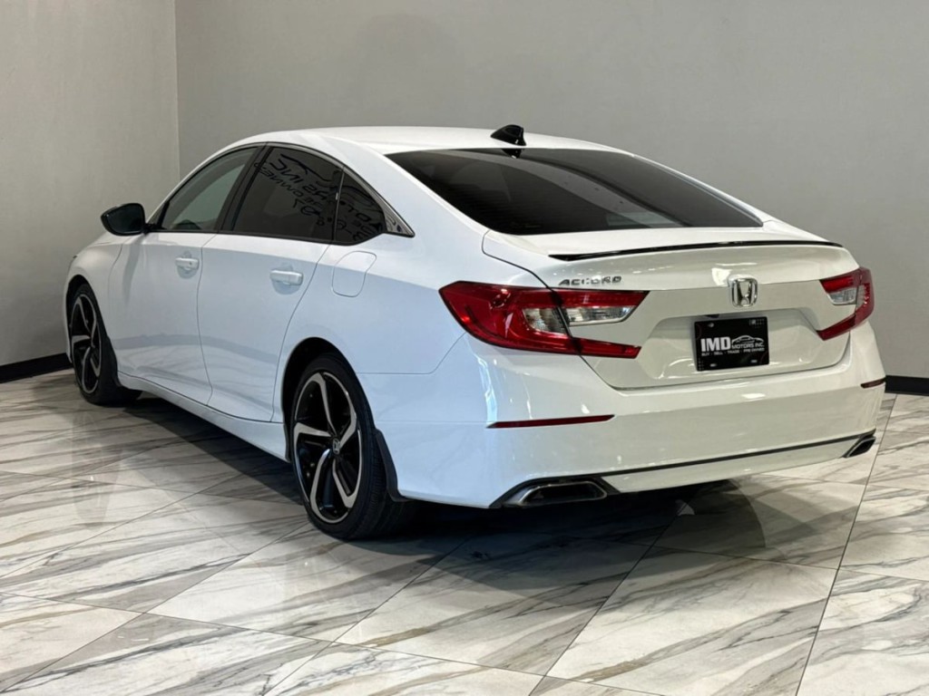 2022 Honda Accord Image 8