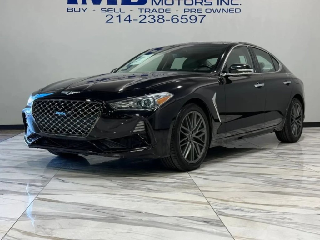 2019 Genesis G70 Image 2