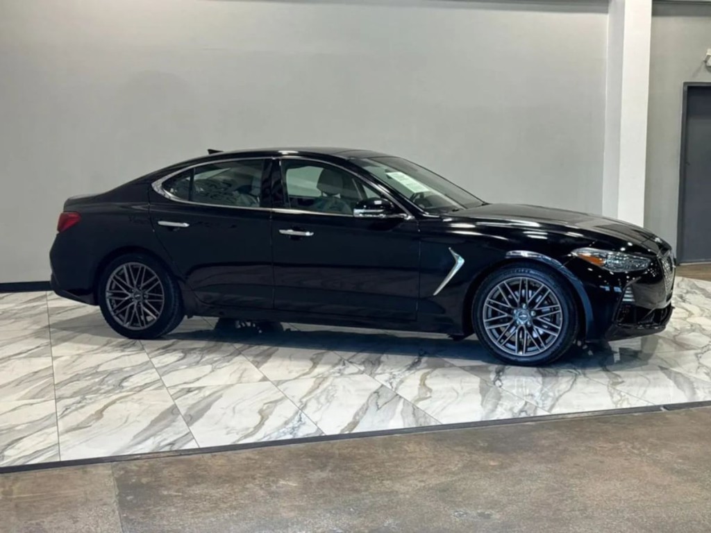 2019 Genesis G70 Image 5