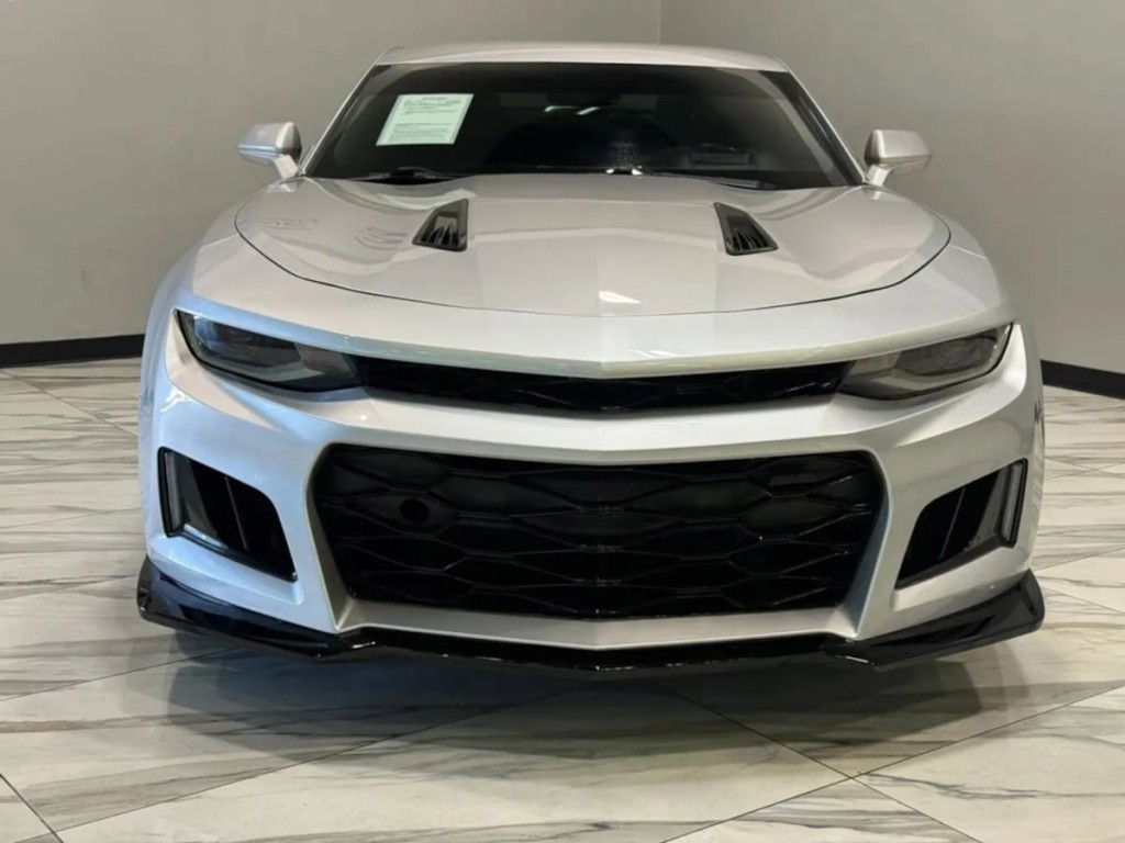 2016 Chevrolet Camaro Image 3