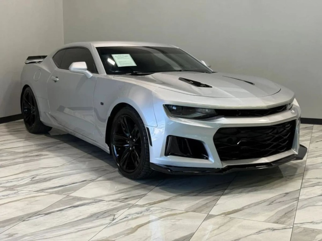 2016 Chevrolet Camaro Image 4