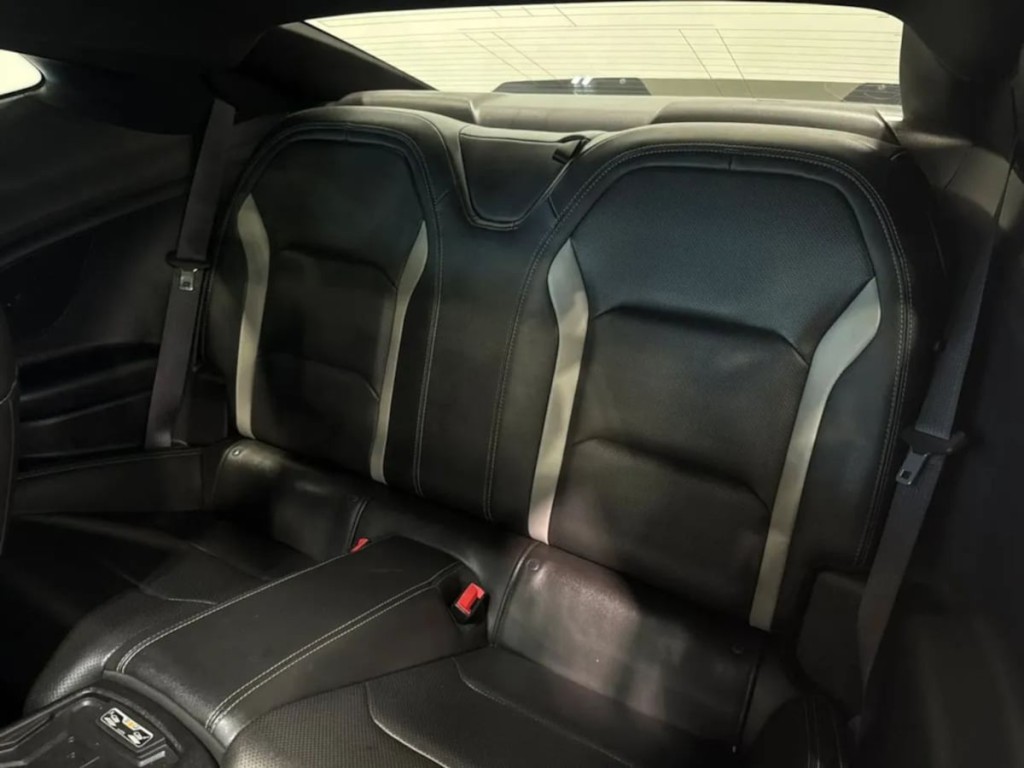 2016 Chevrolet Camaro Image 23