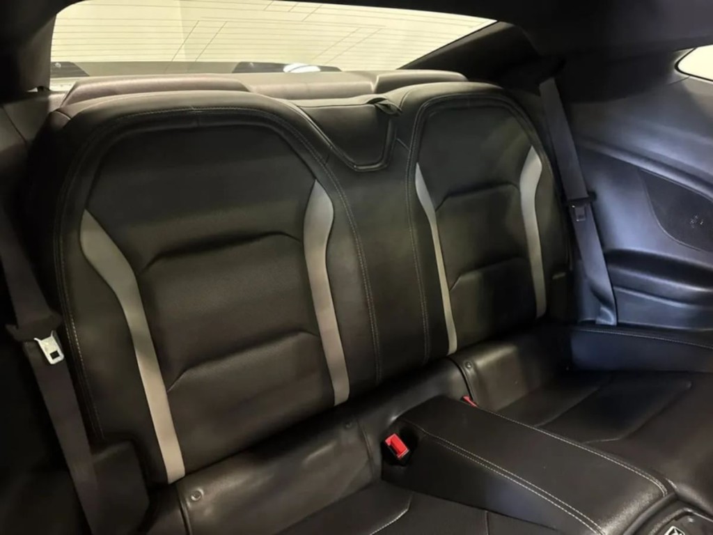 2016 Chevrolet Camaro Image 29