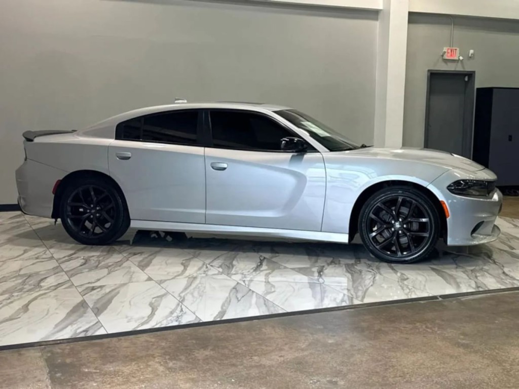 2020 Dodge Charger Image 5