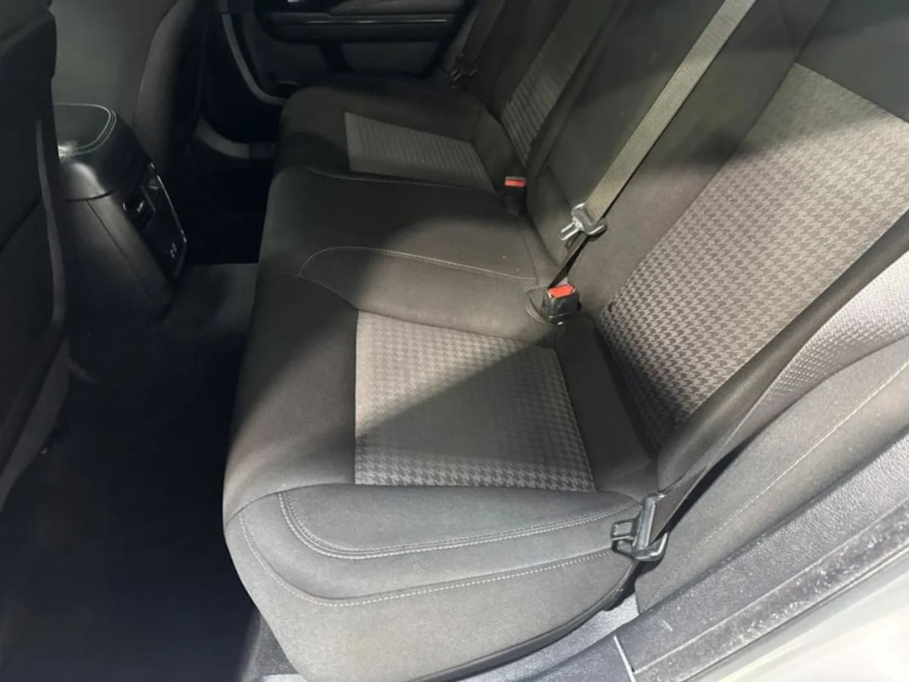 2020 Dodge Charger Image 24