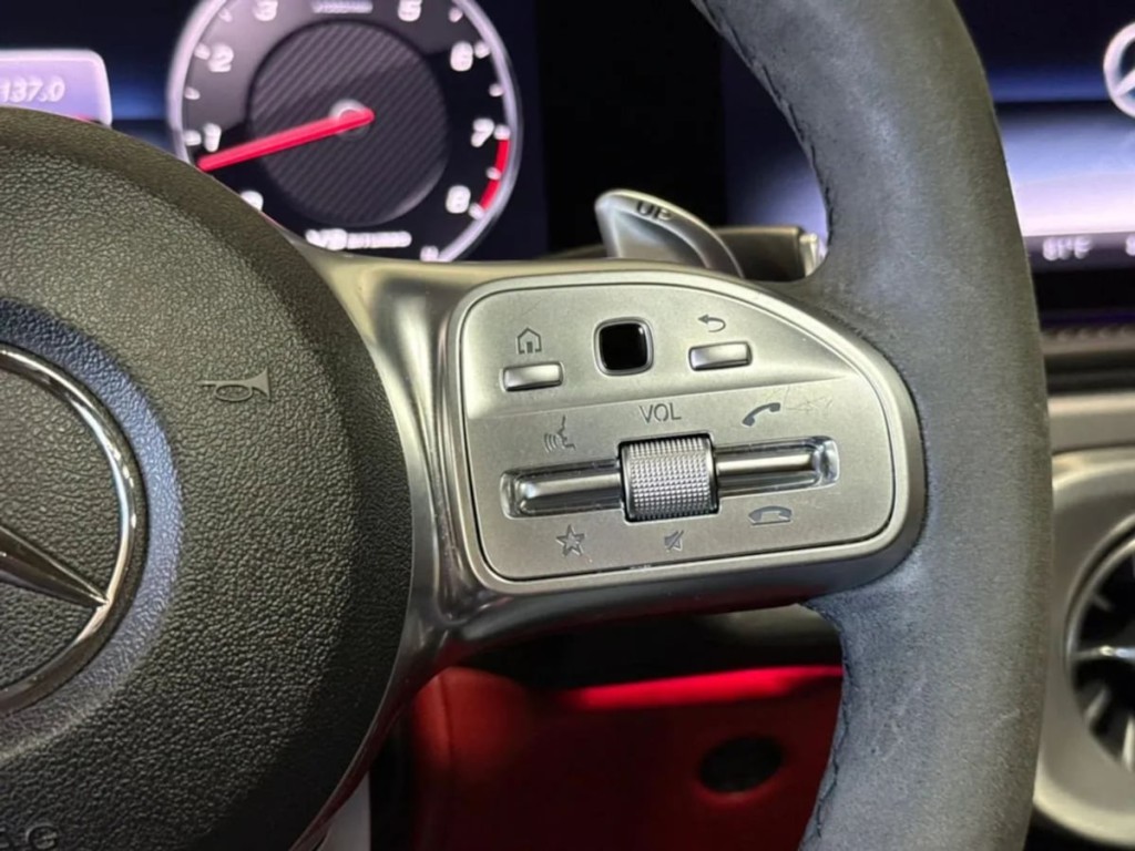 2019 Mercedes-Benz AMG G 63 Image 16