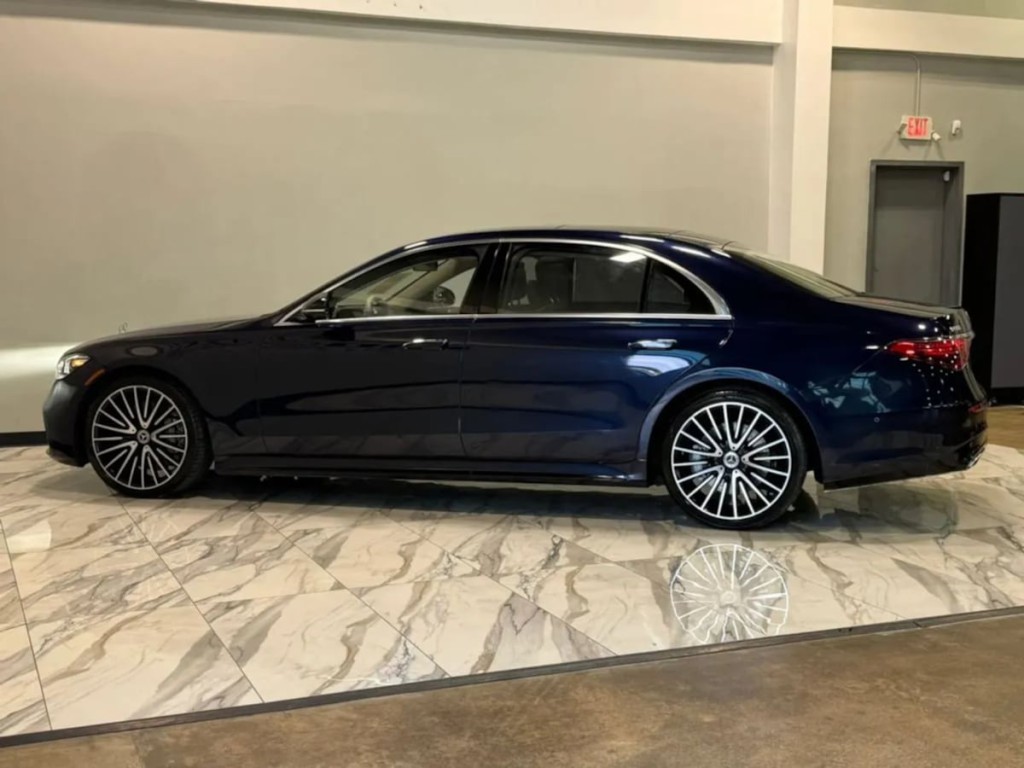 2022 Mercedes-Benz S-Class Image 9