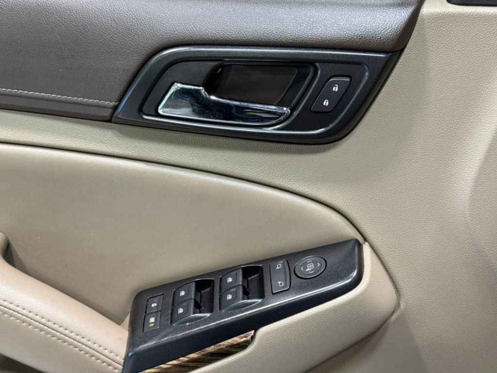 2016 GMC Yukon Image 11