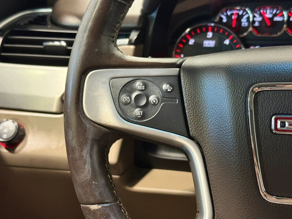 2016 GMC Yukon Image 14