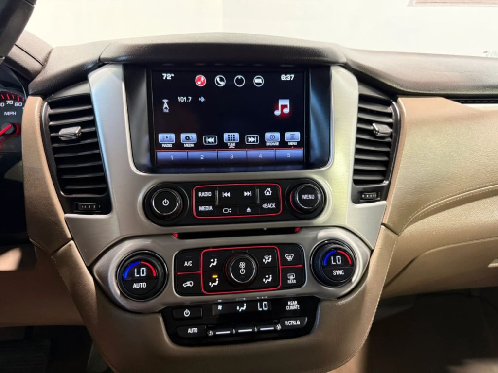 2016 GMC Yukon Image 18