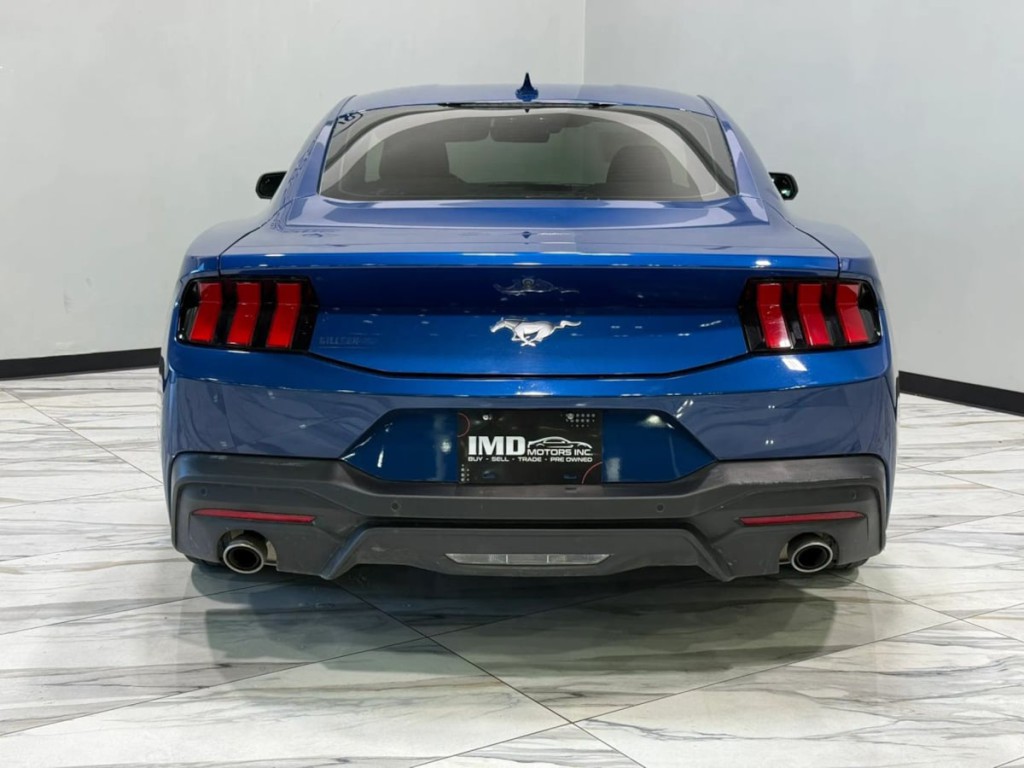2024 Ford Mustang Image 7