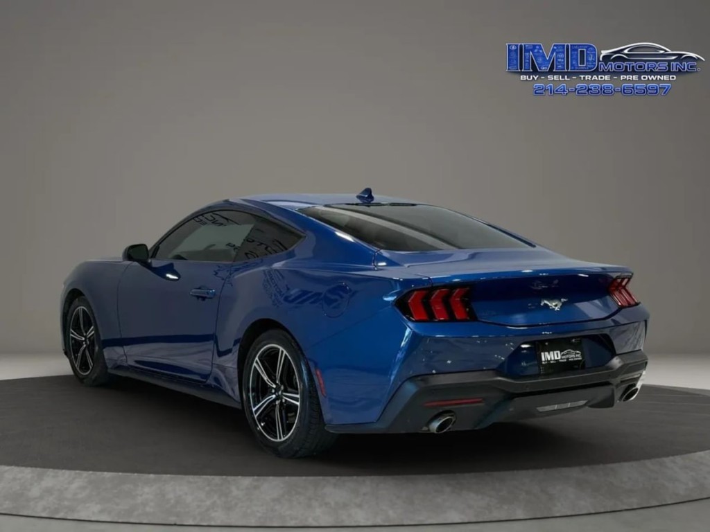 2024 Ford Mustang Image 8
